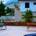 The Vista Village Villa *